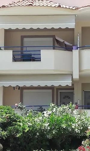 Ideal Family House Villa Néa Péramos