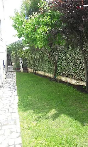 Ideal Family House Villa *