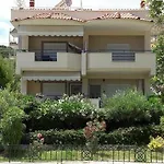 Ideal Family House Villa Néa Péramos
