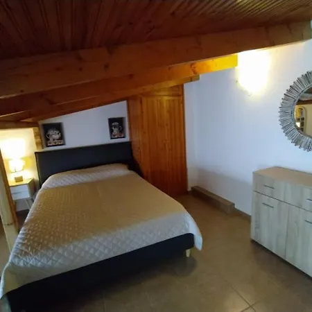 Ideal Family House * Nea Peramos (Macedonia)