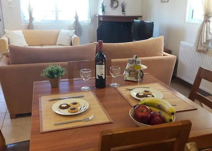 Вилла Ideal Family House Неа-Перамос