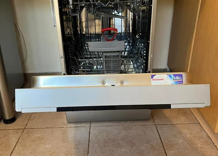 Ideal Family House Вилла Неа-Перамос